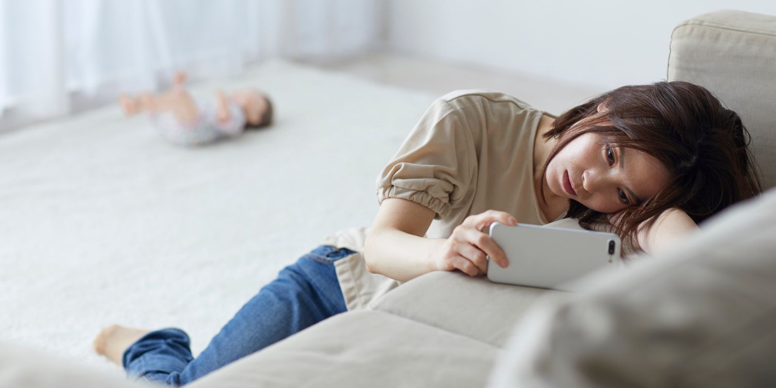 Cuando estás agotada, tu hijo también aprende (aunque no te lo diga)