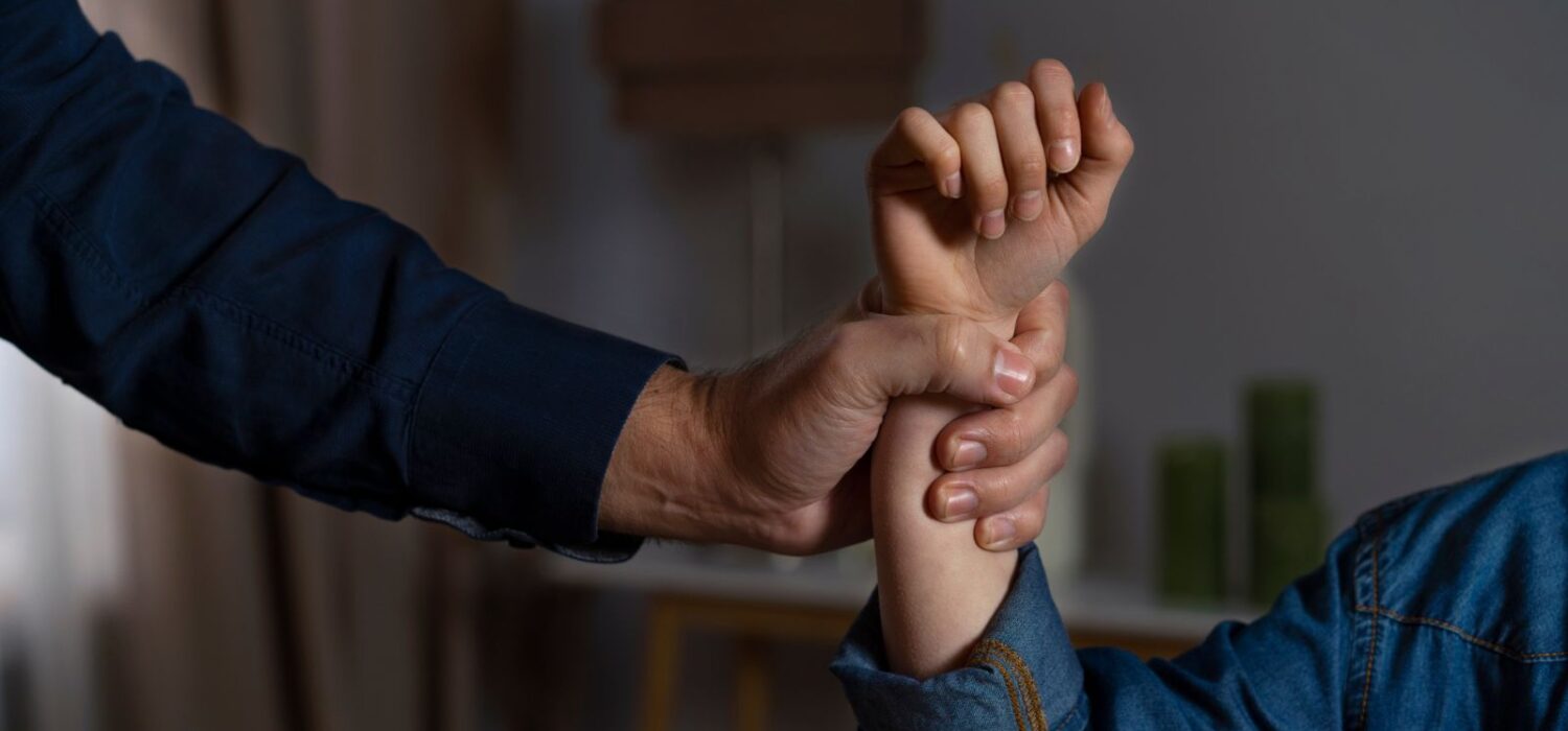 Por qué te dan ganas de pegarle a tus hijos