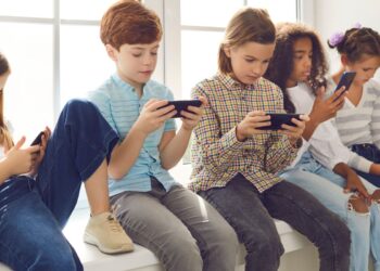 ¿Cómo se ve la adicción de IA en tus hijos?