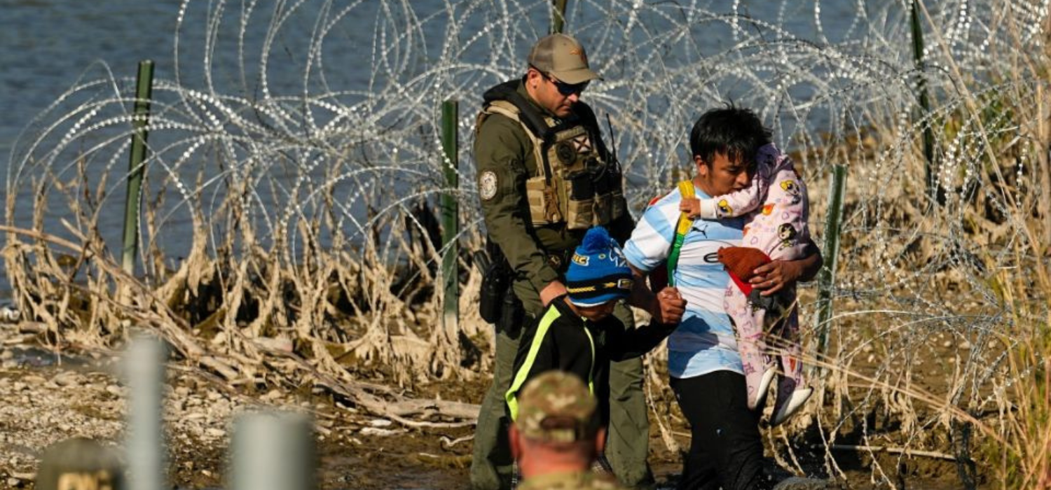 Hay más de 26 mil niños en E.U sin representación legal