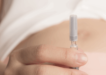 Vacuna contra COVID-19 reduce el riesgo de preeclampsia