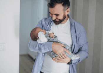¿Cómo reconoce un recién nacido a su papá?