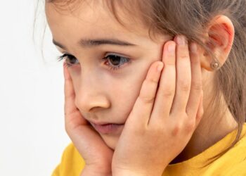 5 mitos y realidades de la pérdida de audición en niños