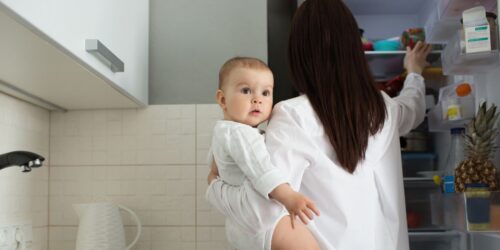 Mujeres dedican 2.5 veces más tiempo al trabajo del hogar