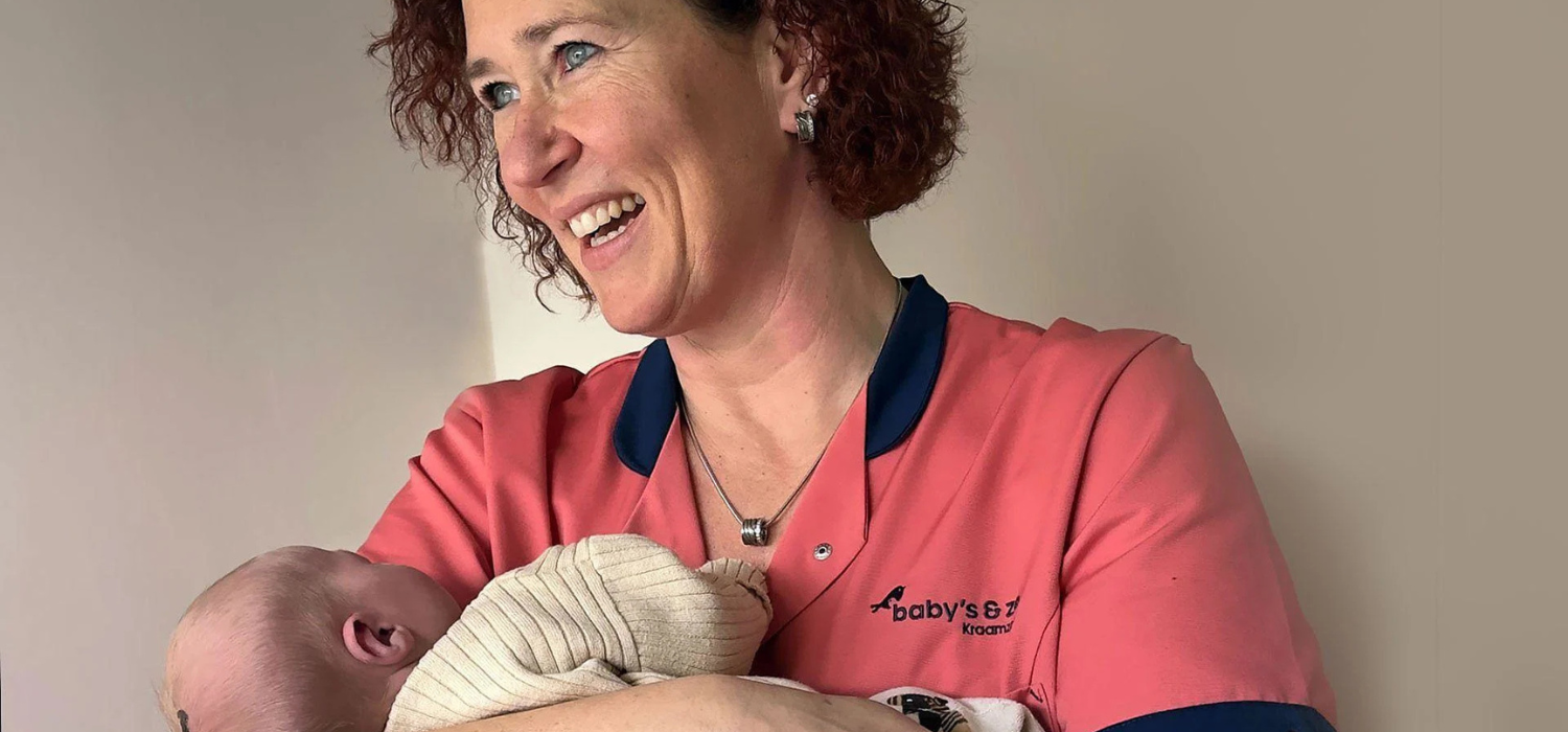 Kraamzorg sistema para ayudar a madres primerizas