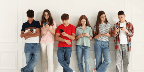 ¿Sirve prohibir el celular en la escuela? Esto pasó en Países Bajos