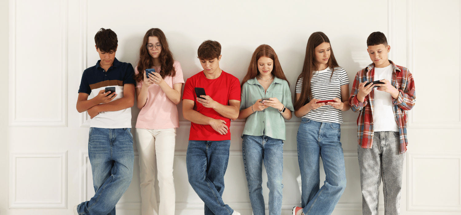 Países Bajos prohibe el uso de celular