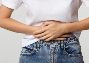 Estreñimiento en el embarazo: 3 pasos para recuperar tu ritmo (sin sufrir)