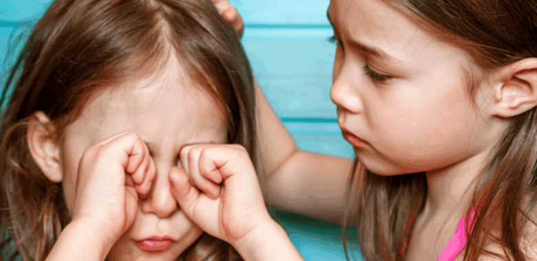 ¿Tu crío le pegó a otro niño?: qué hacer en ese momento