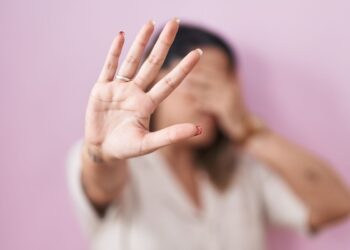 7 ejemplos de violencia familiar “aunque no parezcan”