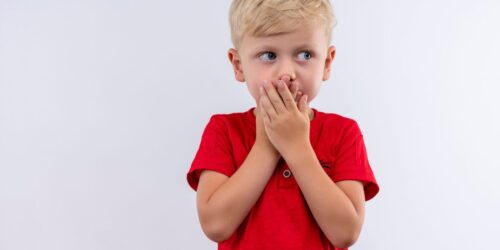 ¿Por qué le sangra la nariz a los niños en el calor?