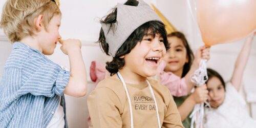 3 de mayo: por qué la risa sí importa (y más de lo que crees)