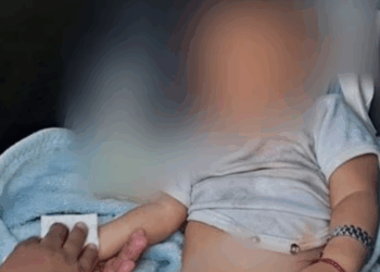 Bebé abandonado en un taxi sigue bajo resguardo del DIF