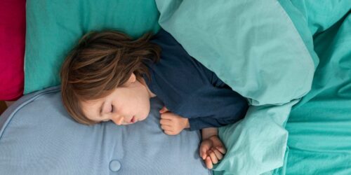 ¿Tu hijo ronca o duerme con la boca abierta? Esta señal podría afectar su desarrollo