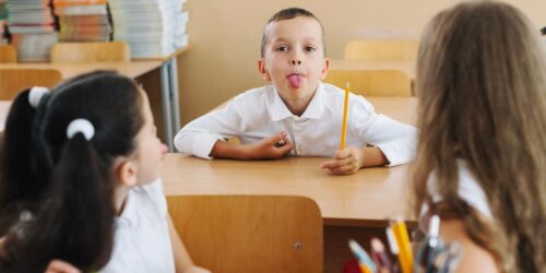 Palabras que apagan la motivación escolar en tus hijos ¡y no te das cuenta!