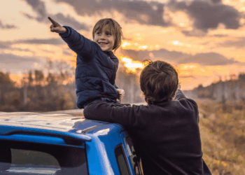 Viajar en carretera con niños: El kit de emergencia para sobrevivir