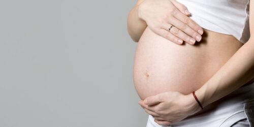 Proponen crear una licencia de maternidad por duelo perinatal y neonatal en México