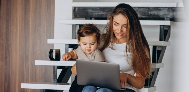 Tener una mamá que trabaja influye en el éxito de los hijos, según Harvard