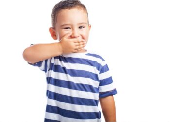 ¿Tus hijos respiran por la boca? Así puede cambiar su cara