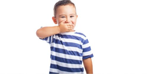 ¿Tus hijos respiran por la boca? Así puede cambiar su cara