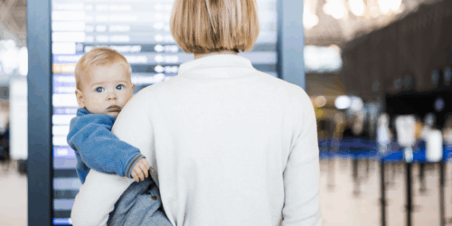 Aeropuertos con sala de lactancia: La guía para viajar con tu bebé