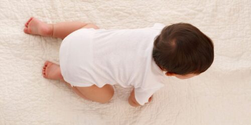 ¿Por qué es importante gatear para el neurodesarrollo del bebé?