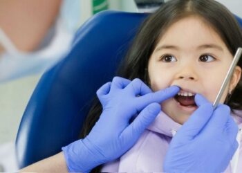 Cómo sobrevivir al dentista cuando tu hijo ODIA el ruido