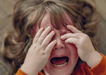 ¿Cómo controlar los berrinches de mi hijo? Guía de autorregulación emocional